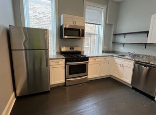 2122 W 21st St #2, Chicago, IL 60608