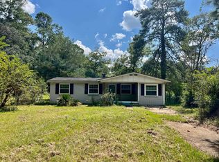 4825 Gearhart Rd, Tallahassee, FL 32303