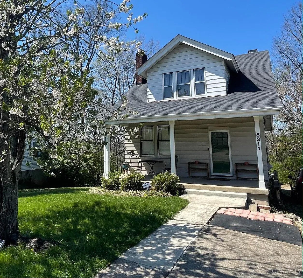 5311 Colerain Ave photo 1