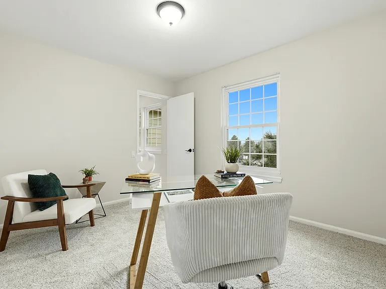 204 Corby Pl — Photo 33