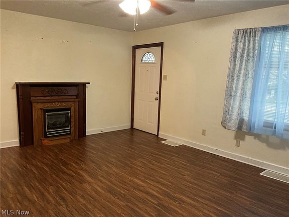 4th image of 2024 Lisbon St