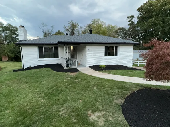 39 Lorraine Pl, Carnegie, PA 15106