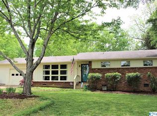 509 Sanders Rd SW, Huntsville, AL 35802