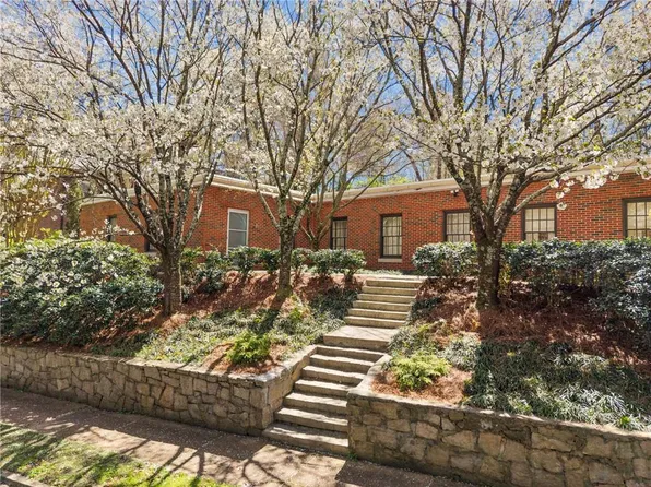 1933 McLendon Ave NE #B, Atlanta, GA 30307