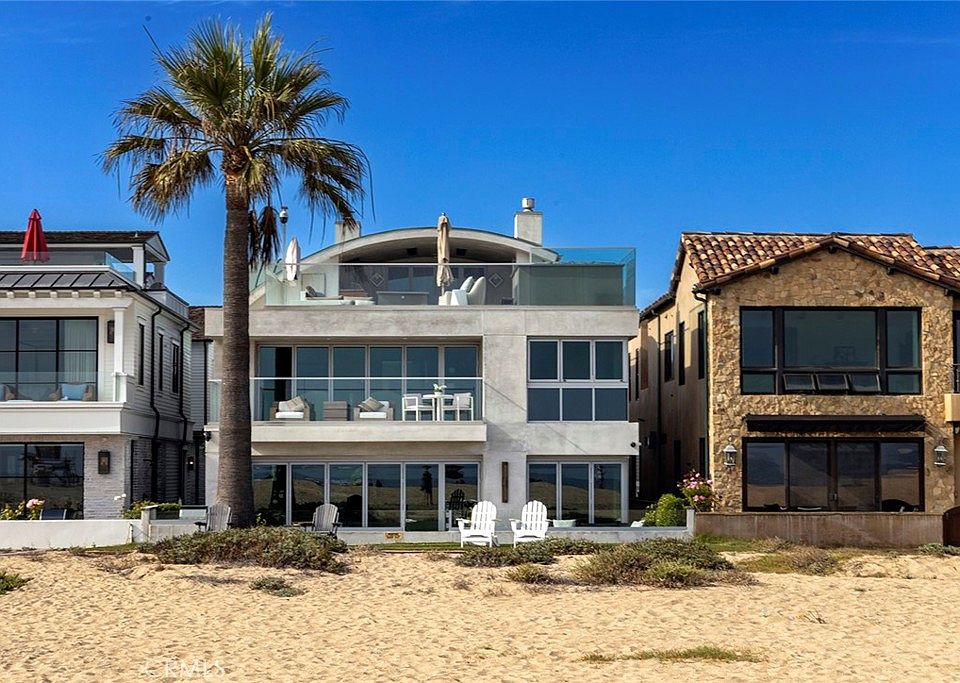 2152 E Oceanfront, Newport Beach, CA 92661 | MLS #NP22161792 | Zillow