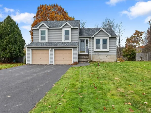 9501 Glengarriff Dr, Brewerton, NY 13029