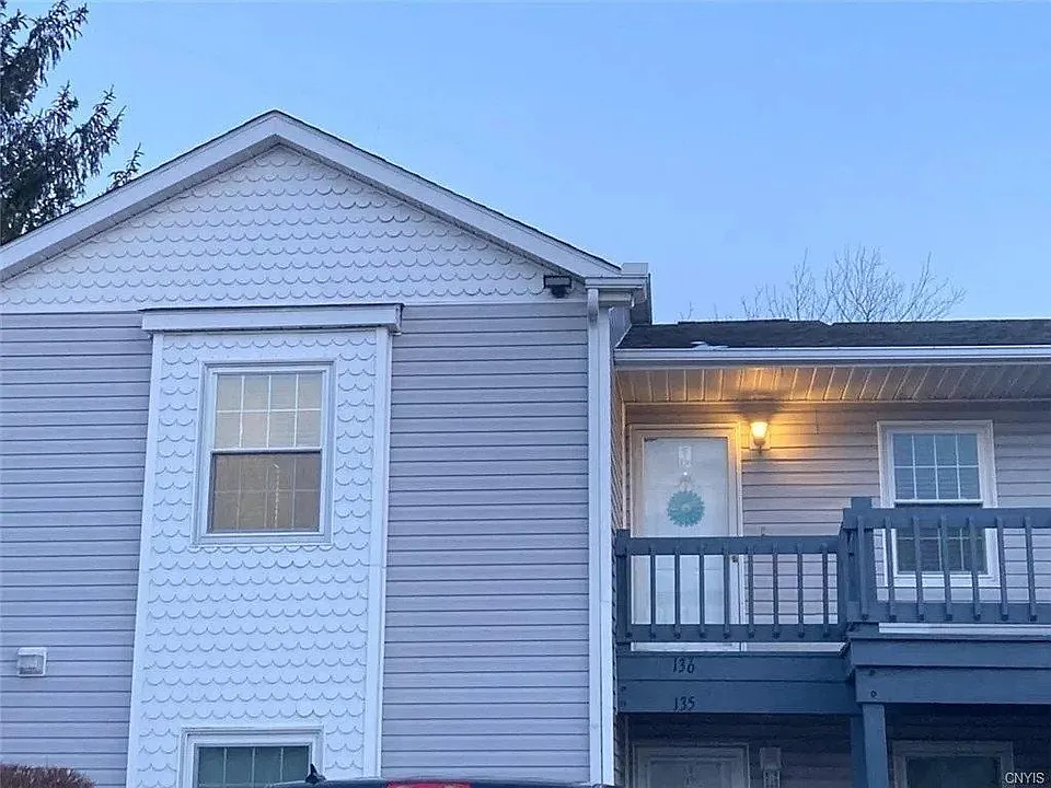 136 Urbandale Pkwy