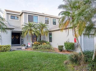 911 San Carlos Ave NE, Saint Petersburg, FL 33702
