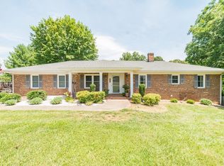 6830 Everett Rd, Forest, VA 24551