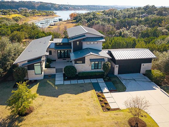 2nd image of 18612 Flying J Blvd