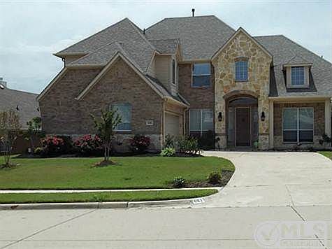 1st image of 631 E Sandra Ln
