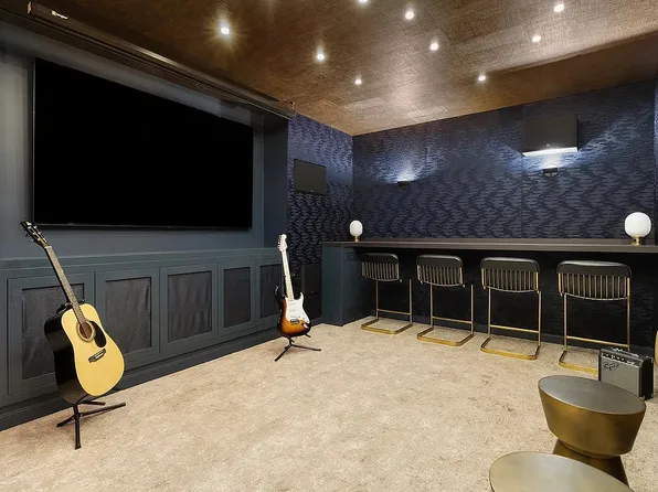 1289 Lexington Avenue image 31 of 36