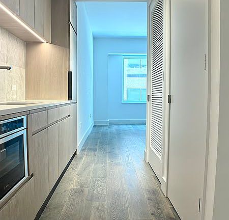 3rd image of 10 Nevins St #3H