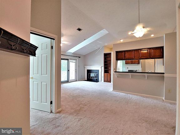 5th image of 12200 Eagles Nest Ct APT J