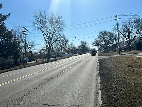 4th image of 6029 Inkster Rd