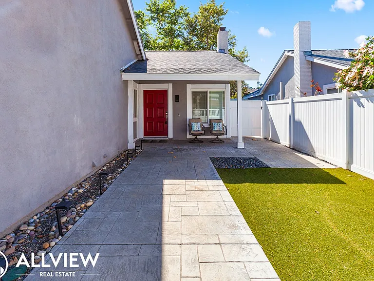 21385 Brandy Wine Ln — Photo 3
