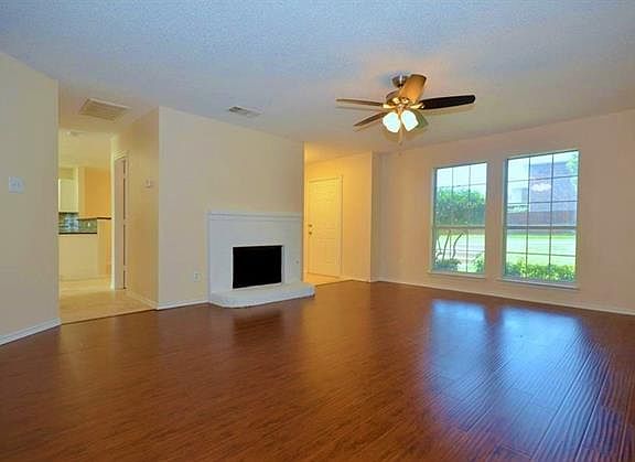 3rd image of 1416 Saint Gallen Ln