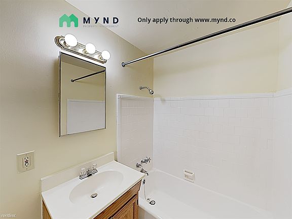 3rd image of 3014 O St APT 17