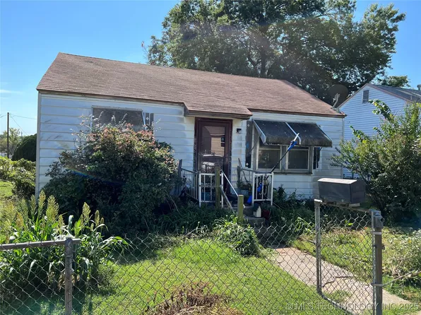 2722 E Marshall St, Tulsa, OK 74110