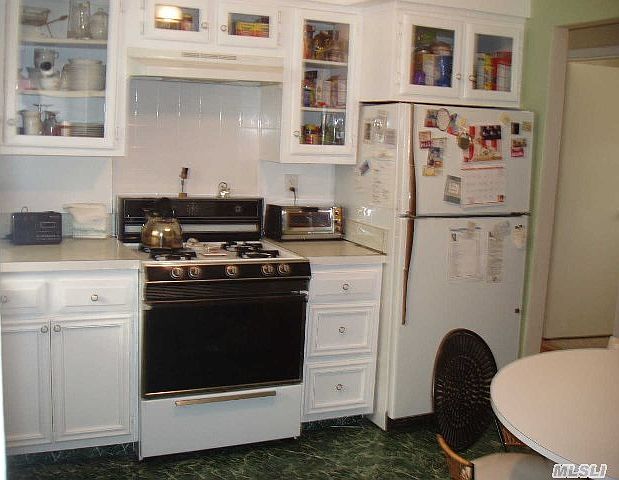 2nd image of 618 E Penn St #A