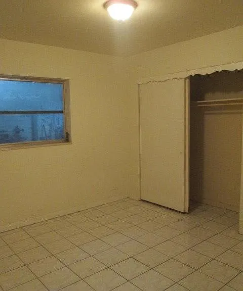 208 N Manhattan Ave — Photo 6