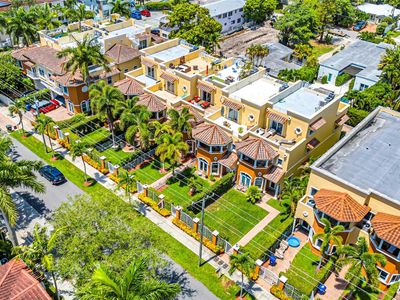 913 NE 17th Way #*, Fort Lauderdale, FL, 33304