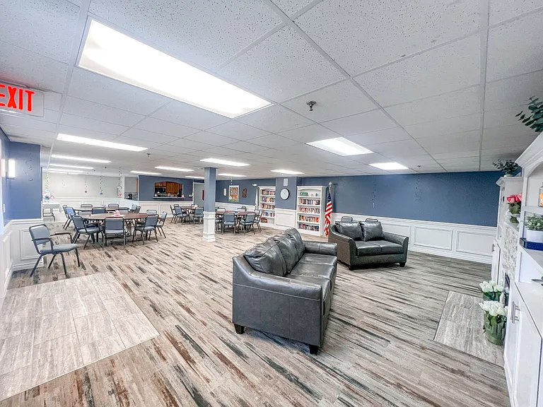 Riverside Senior Apartments — Photo 18
