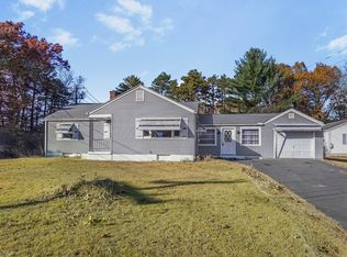 74 Valley Rd, Springfield, MA 01119