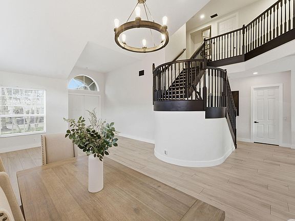 5th image of 12339 NW 77th Manor