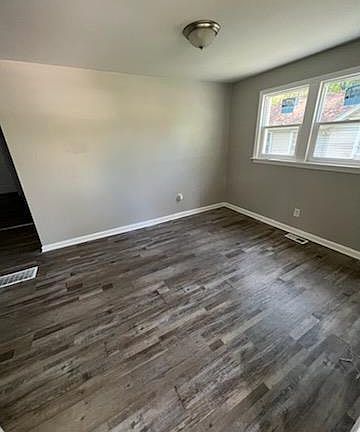 2nd image of 5460 Hamilton Ave
