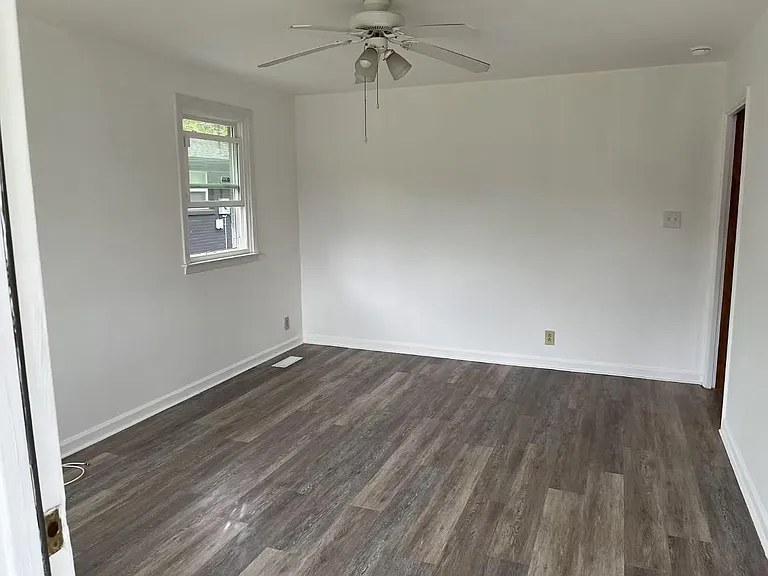 913 Shearor St — Photo 16