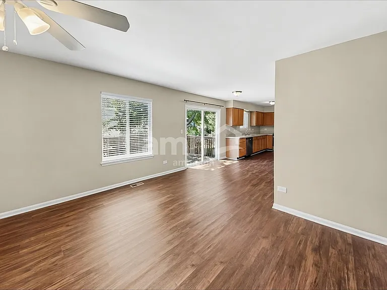 609 Red Barn Trl — Photo 6