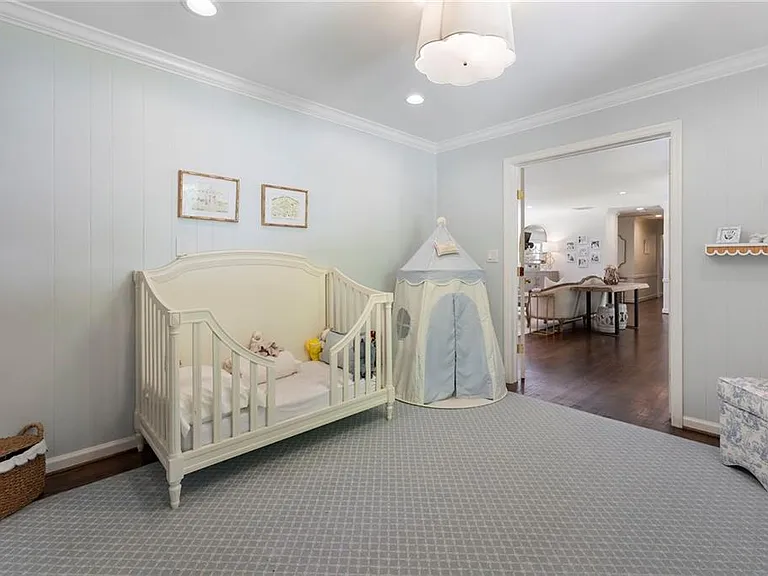 4770 Chatworth Ct — Photo 32