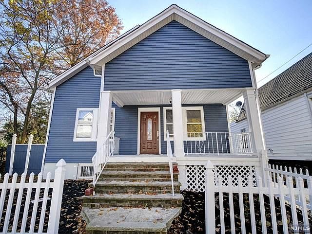 1st image of 95 Melville Pl