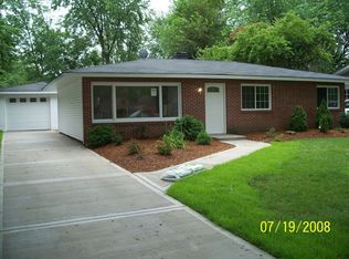 31 Briarcliff Rd, Montgomery, IL 60538