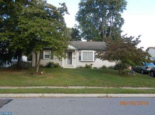 12 Hazel Ave, Stratford, NJ 08084
