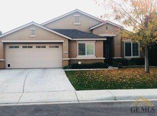 9205 Whitman Ave, Bakersfield, CA 93311