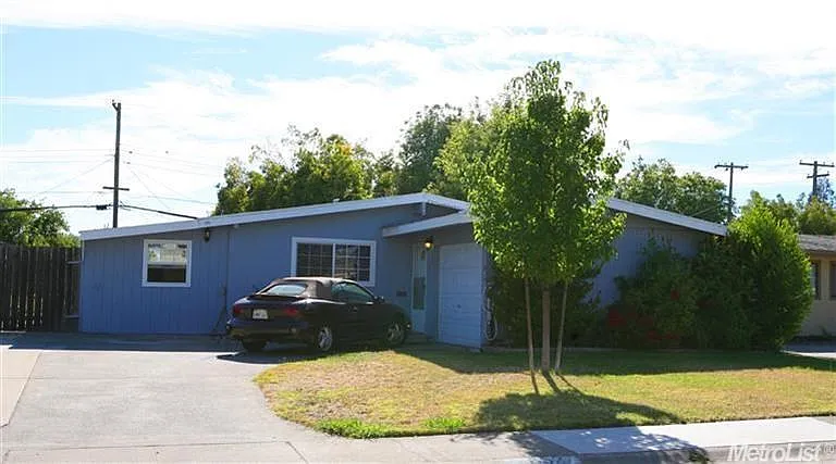 6527 La Cienega Dr photo 1