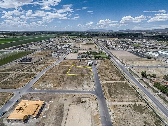 3rd image of 6325 Camino Pinon Pl