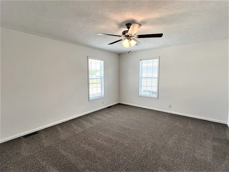 16181 Lancaster Way — Photo 19