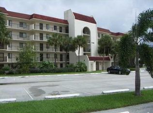 2786 Tennis Club Dr APT 204, West Palm Beach, FL 33417