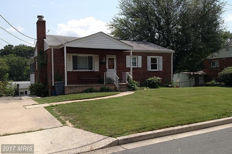 1st image of 3941 Fairview Dr
