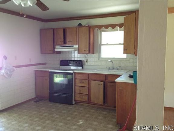 4th image of 807 La Salle Dr