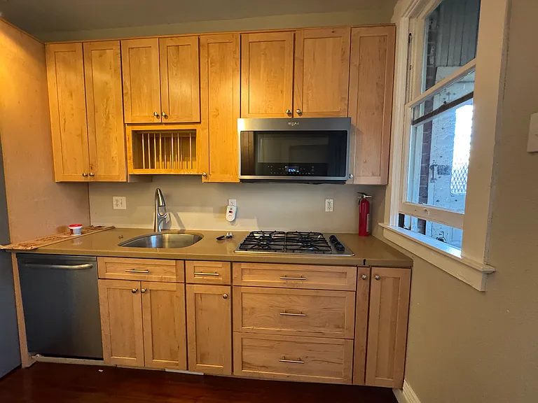 3421 E 16th Ave — Photo 11