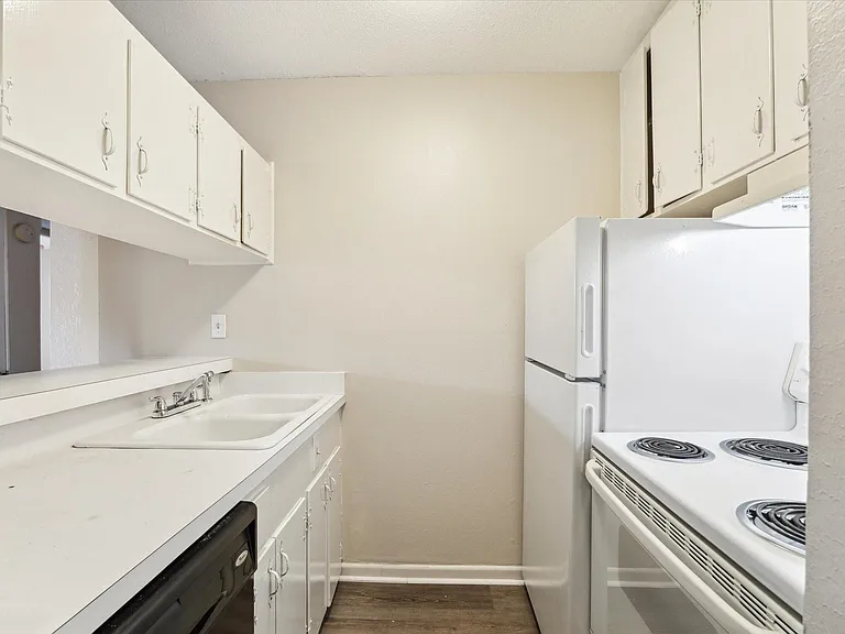 3259 Branard St #7 — Photo 6