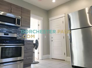 10 Roach St, Boston, MA 02125