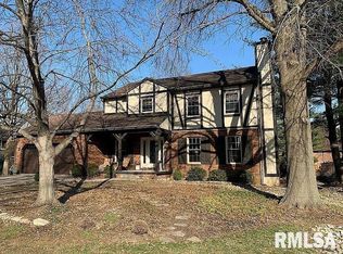 212 Deer Creek Rd, Rochester, IL 62563