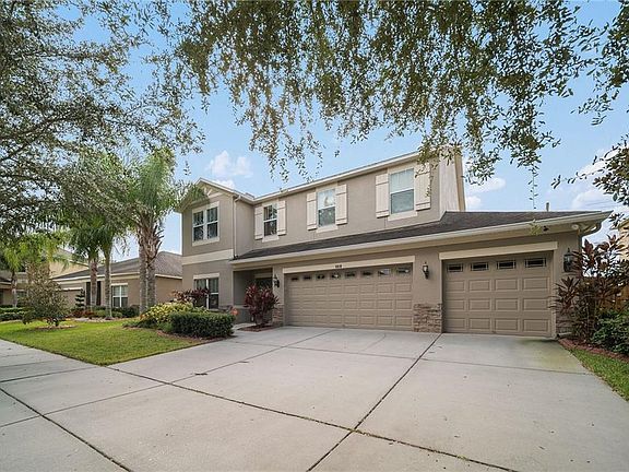 2nd image of 5918 Lilac Lake Dr