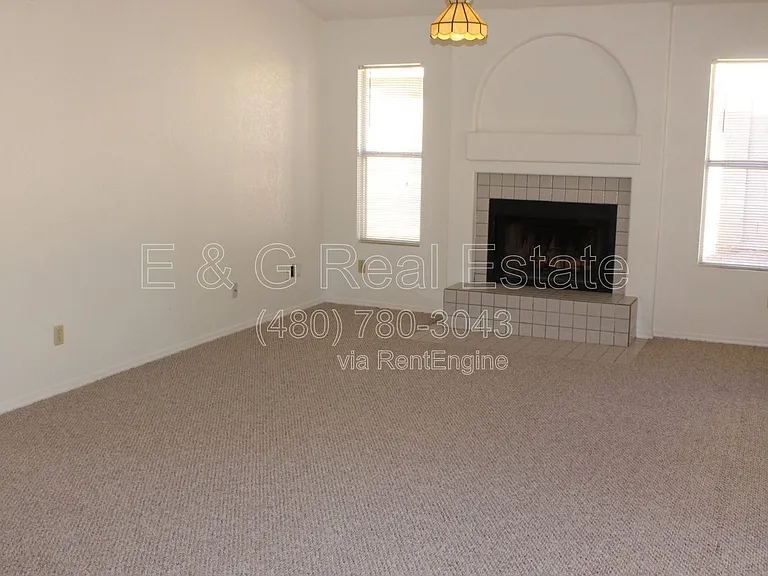 19455 N 34th St — Photo 4