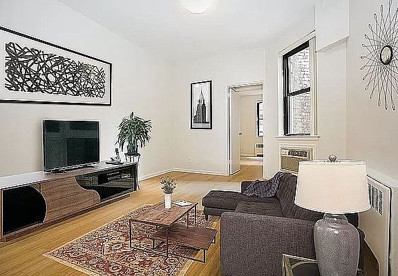 5th image of 312 W 58th St #1AB